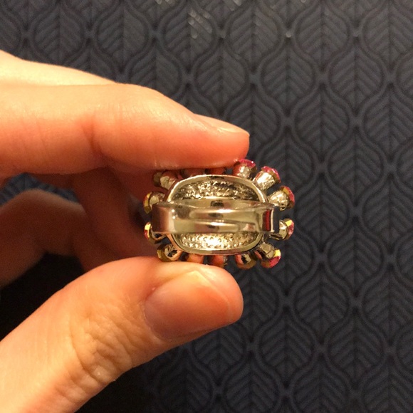 Sparkling pink rhinestone adjustable ring - Picture 5 of 6